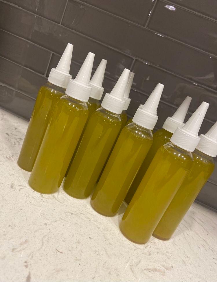 Huile pour la pousse — extra Maz Locks à ajouter à la réservation